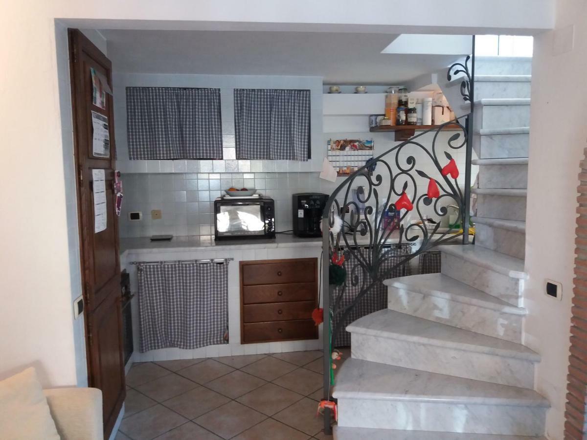 Raffinato Bilocale A Lido Di Camaiore Vicino Al Mare Exteriör bild