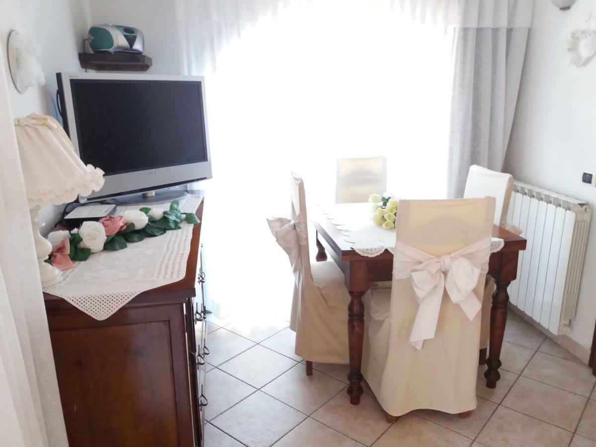 Raffinato Bilocale A Lido Di Camaiore Vicino Al Mare Exteriör bild